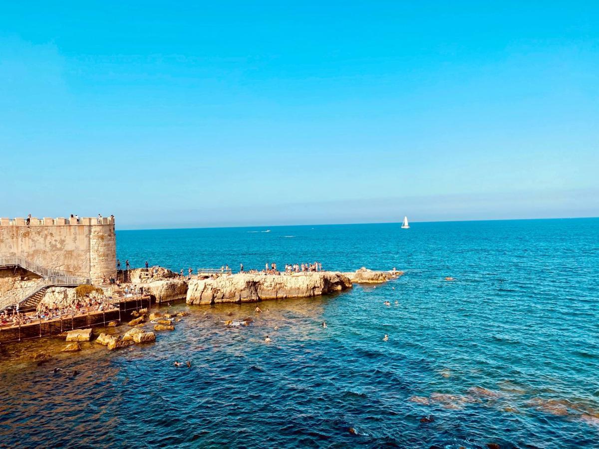 Incantevole Appartamento In Palazzo Storico Ortigia Siraküza Dış mekan fotoğraf