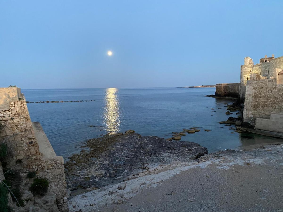 Incantevole Appartamento In Palazzo Storico Ortigia Siraküza Dış mekan fotoğraf