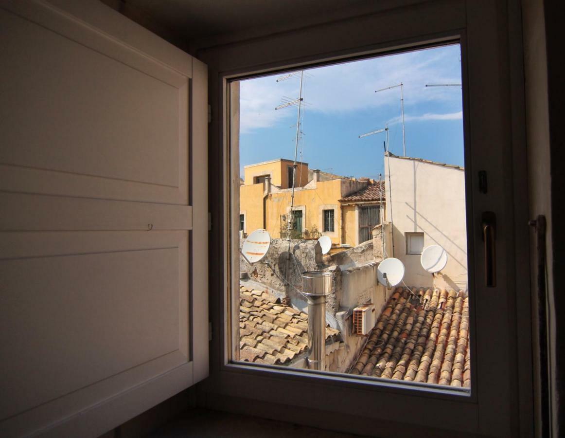 Incantevole Appartamento In Palazzo Storico Ortigia Siraküza Dış mekan fotoğraf